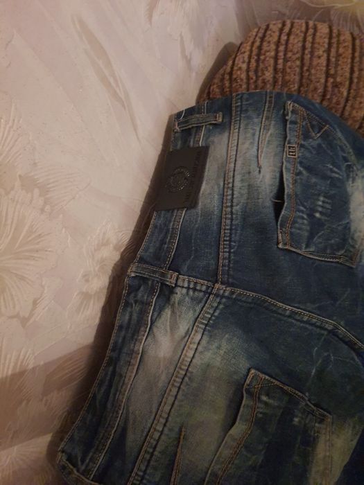 Чоловічі джинси с дирками та потёртостями L