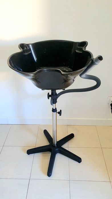 Lavatório  De cabelo  móvel, novo!