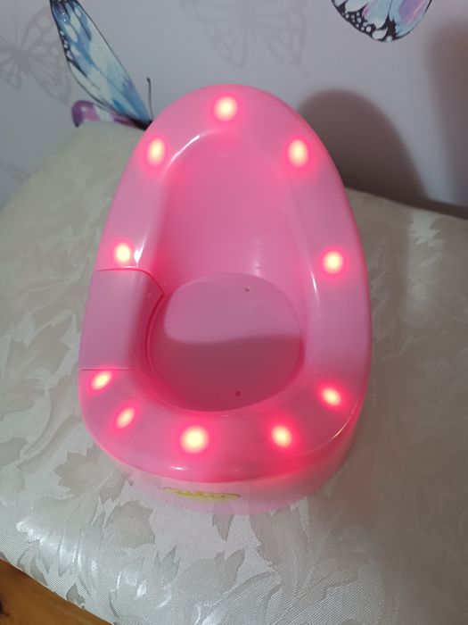 Nocnik interaktywny dla lalek