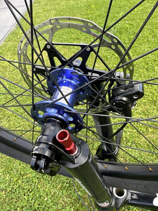 Dartmoor Hornet 4x [NOA Hubs,Spank,Carbon]