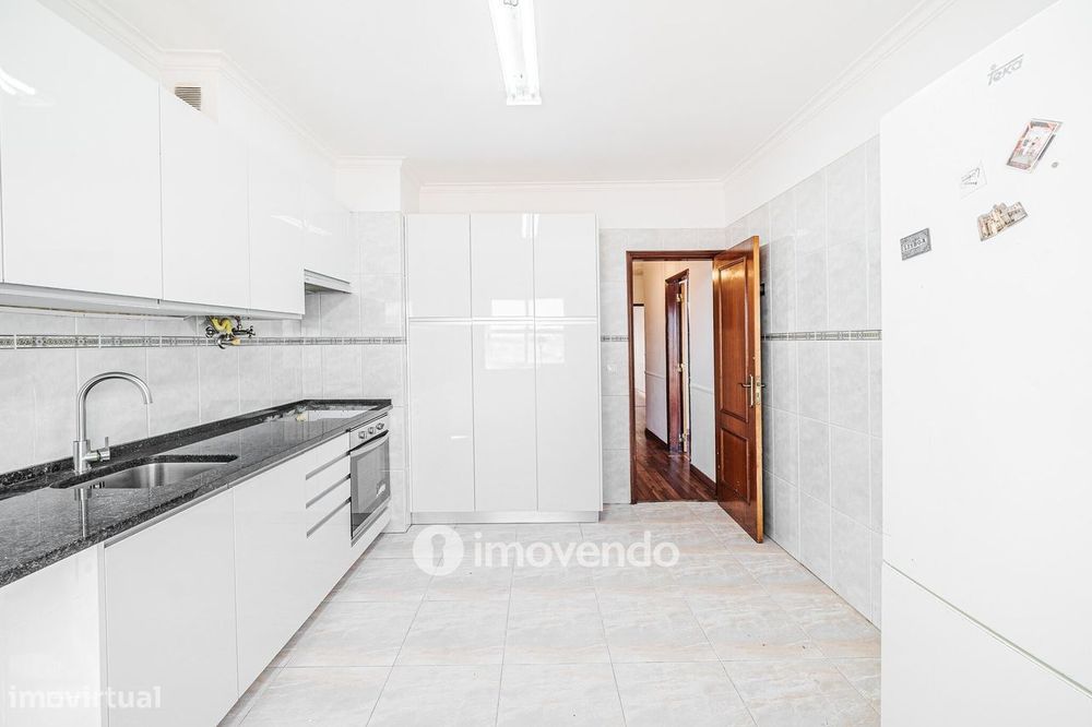 Apartamento T4 Duplex, com vistas sobre Sintra, no Algueirão