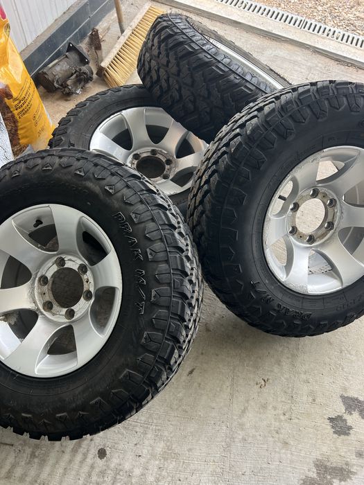 Conjunto jantes 15 Aluminio com pneus novos