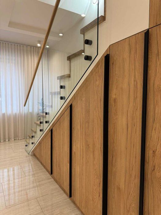 Дуплекс з ремонтом, меблями та геніальним функціоналом