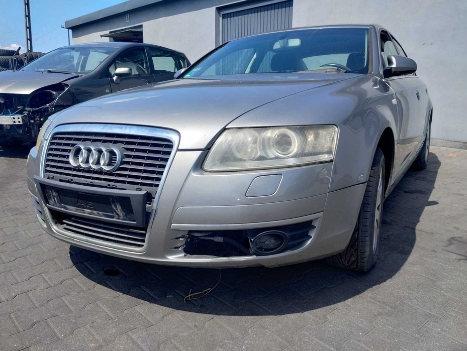 zderzak przód przedni grill atrapa  Audi A6 C6 LY7Q , części