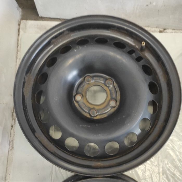 Felgi Stalowe OPEL R 16 5x105 otwór 56,6 Bardzo Ładne