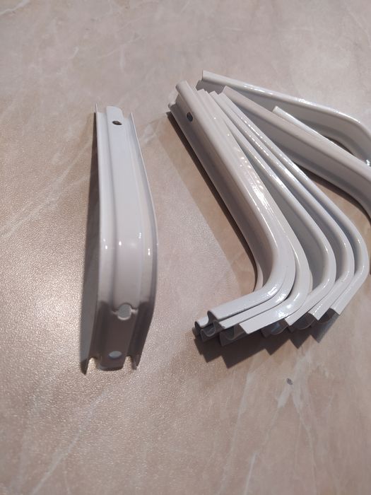 Кронштейн білий новий