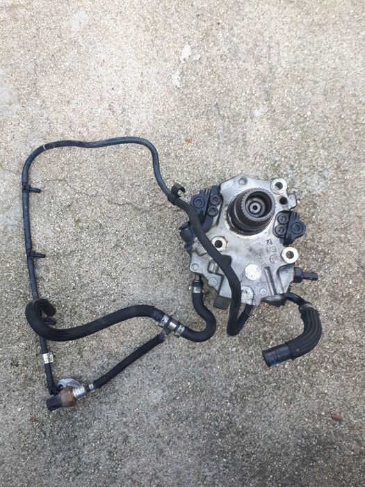 Bomba injetora Delphi Mercedes 2.2 cdi Om 651.911