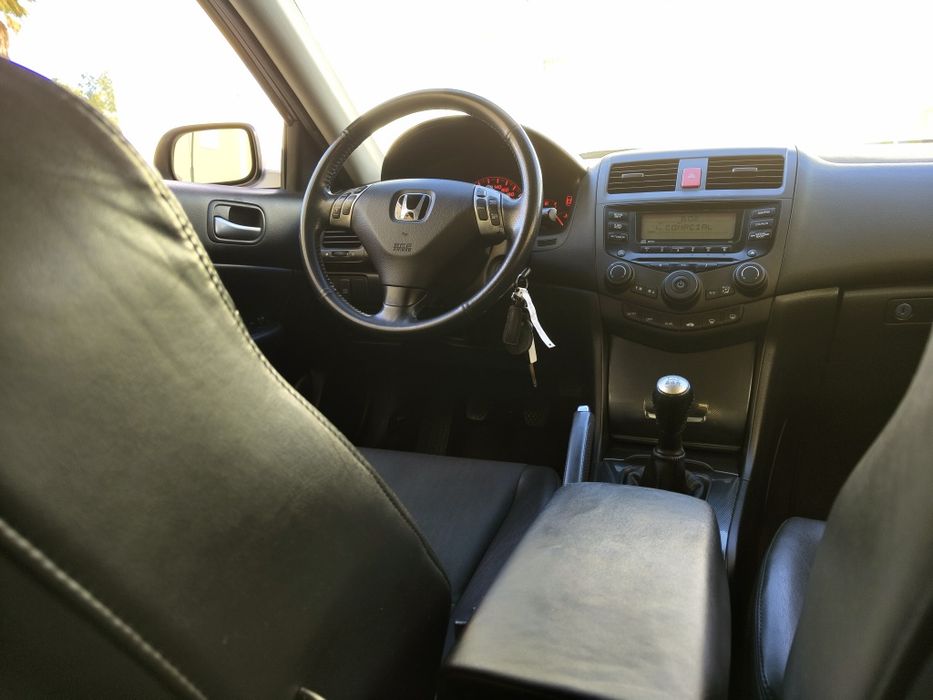 Honda Accord 2.2cdti