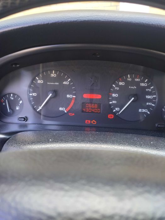 peugeot vendo para desocupar