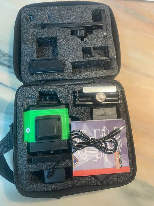 Nível Laser 360° 16 Linhas Verde - NOVO na Caixa - PROFISSIONAL
