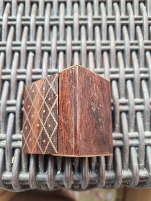 Vintage mini caixa de madeira e Latão