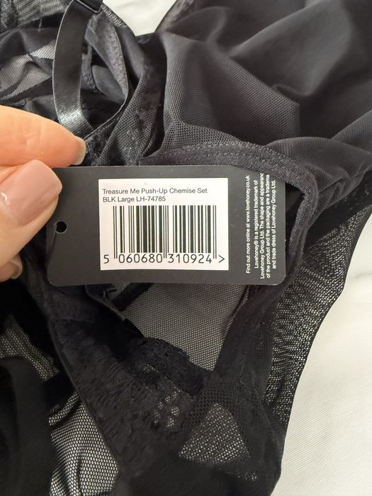 Комплект білизни,труси,пенюар