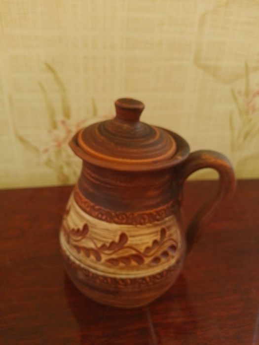 Продам глечик з глини