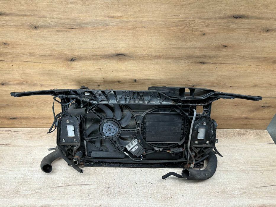 Pas przedni Audi A4 B8 Automat