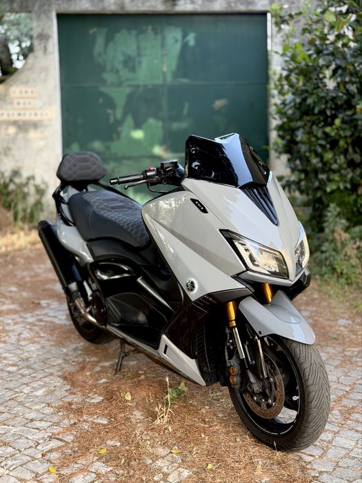 Yamaha Tmax 530 Iron Max