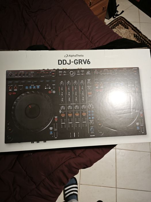 AlphaTheta DDJ-GRV6