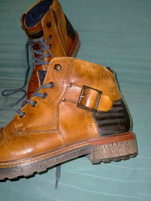Buty męskie r 40 BUGATTI