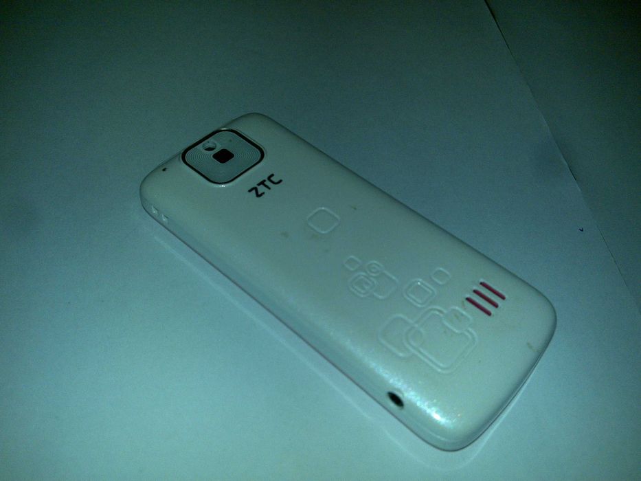 ZTC B480 - Mobile Phone (Dual SIM + 2GB Card) White/Pink64751815440771123