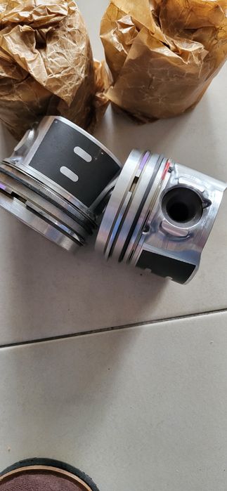 Peugeot Citroen Volvo Fiat DS pistões novos