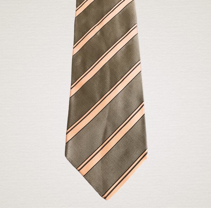 Галстуки Kiton