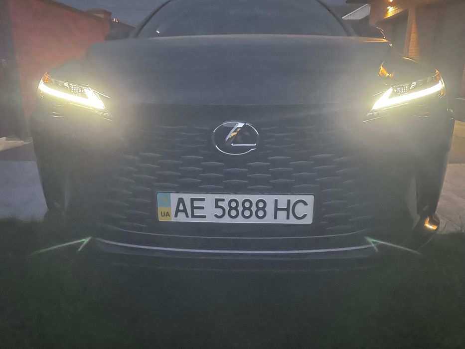 Lexus RX 350 2023г