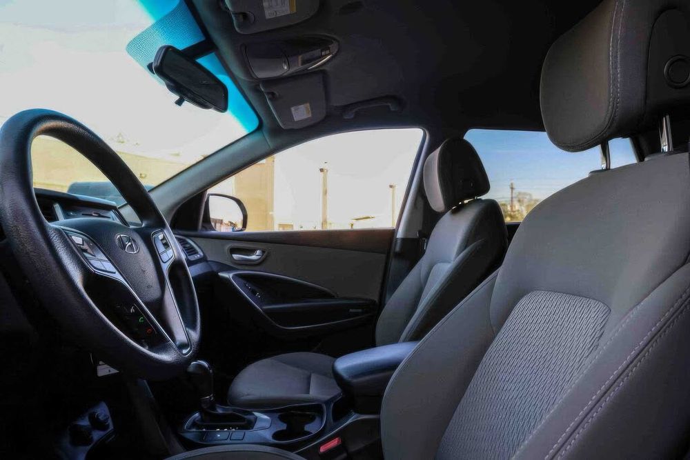 Hyundai SANTA FE      2015