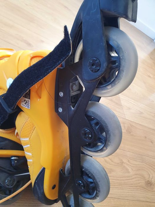 Rolki Oxelo r. 35-38 żółte, regulowane