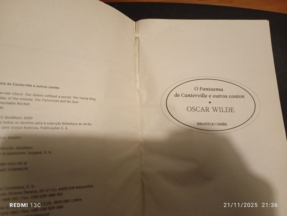 Livro " O fantasma de Canterville e outros contos"