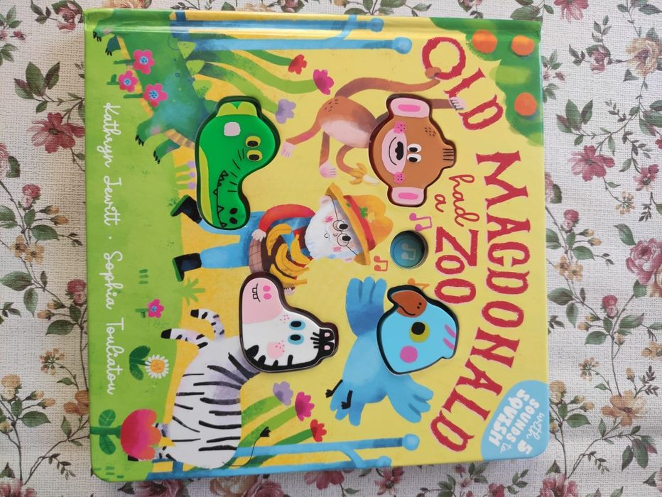 Old MacDonald Had A Zoo książka dla dzieci z dźwiękami po angielsku
