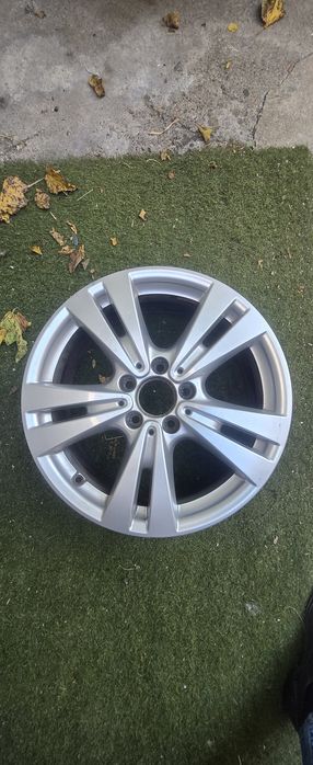 4 Jantes originais Mercedes A200d de 2014 de 17" polegadas