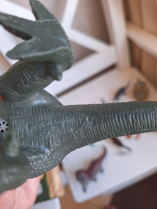 Лот динозаврів dino іграшки