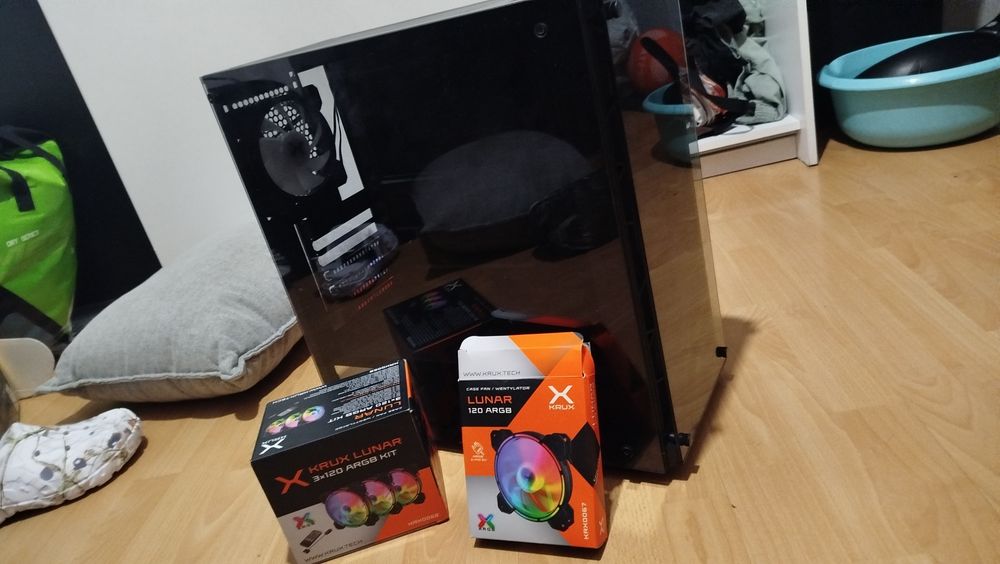 ZESTAW Obudowa Krux Leda + 4 Wentylatory Krux Lunar