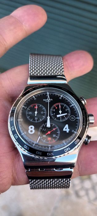 Relógio Swatch Irony “Blackie” YVS401G