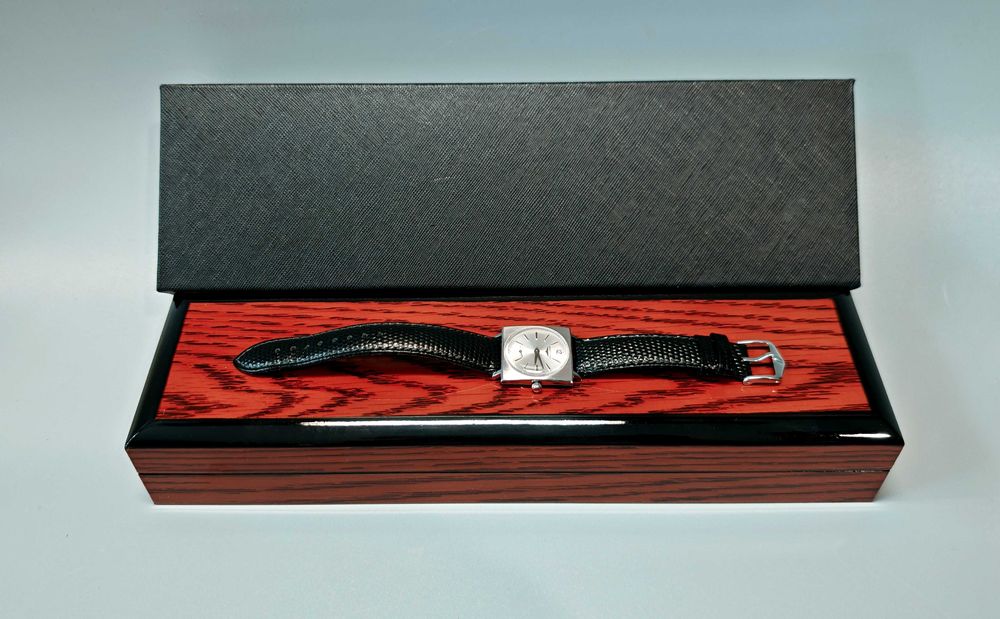 Zegarek LONGINES Square Dress Tank Sub Manual ultra Antique Art Déco