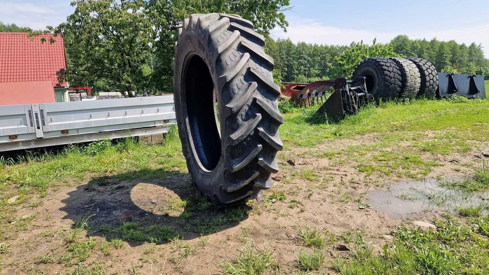 480/80r46 18.4r46 480/80-46 BKT 90% bieżnik