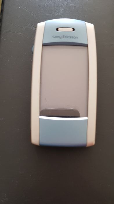 Coleção Telemóvel antigo Sony Ericsson 100% a funcionar