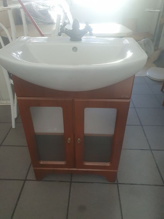 Meble łazienkowe Cersanit + 2x WC