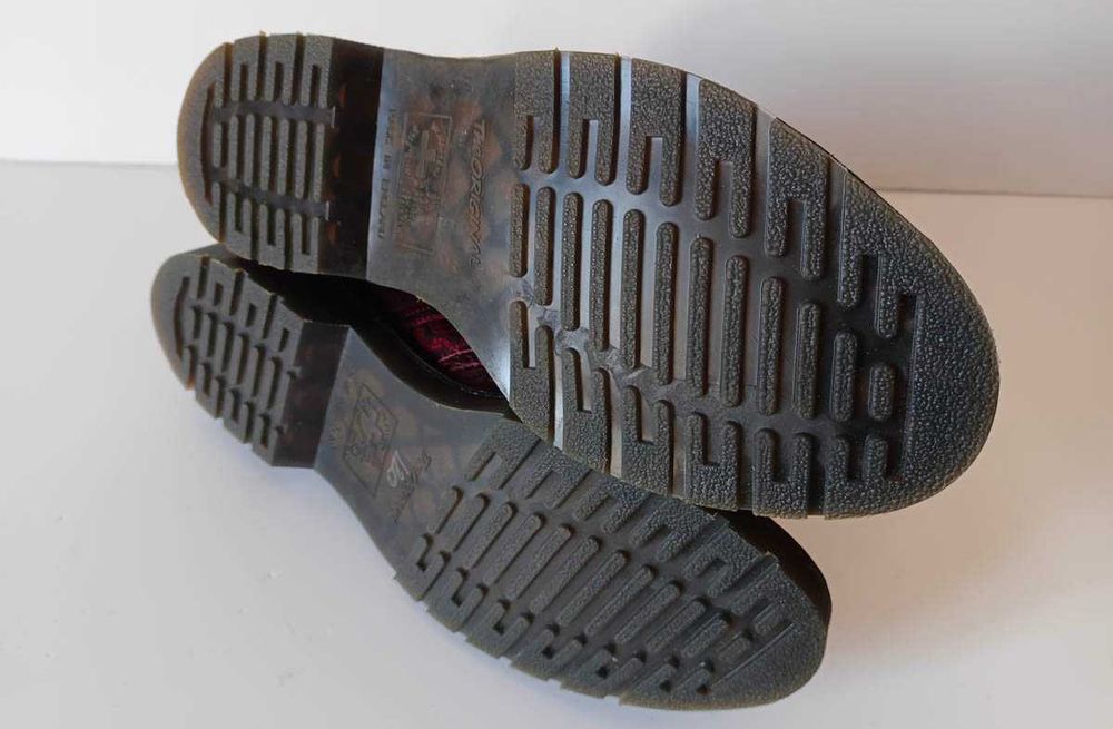 Dr. Martens AirWair  1460