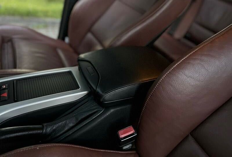 Продам BMW x5 E53