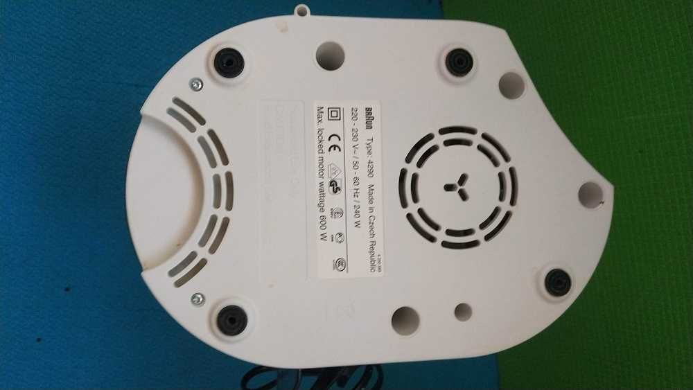 Соковижималка Braun Multipress MP80