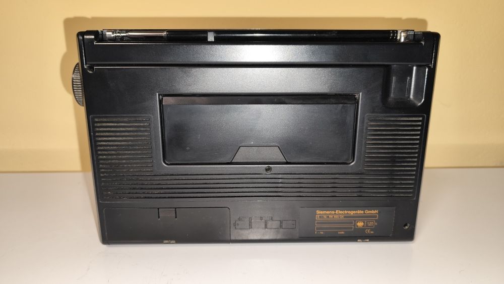 Radio globalne Siemens RK 665