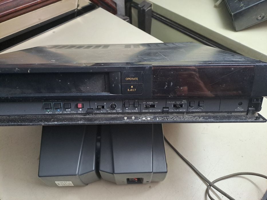 Leitor VHS  Sharp