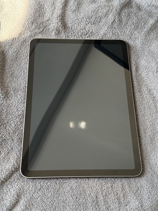 Apple iPad Air 11 M3 Wi-Fi  LTE 128 GB MCFV4 A3267 супер стан