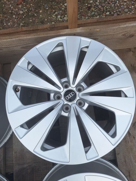 Alufelgi Audi  19 cali