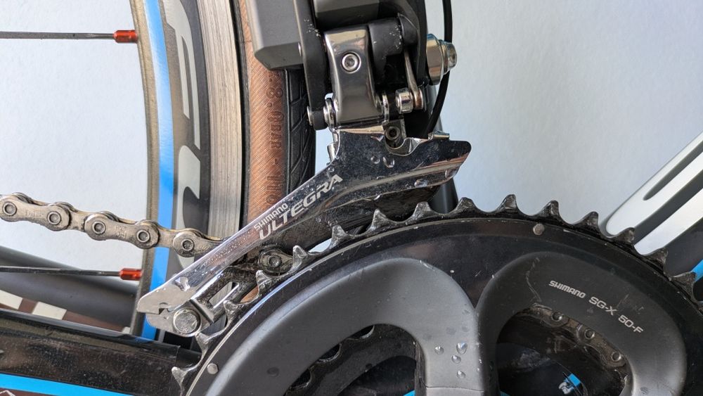 Focus Izalco Team SL AG2R Ultegra DI2 8.0KG