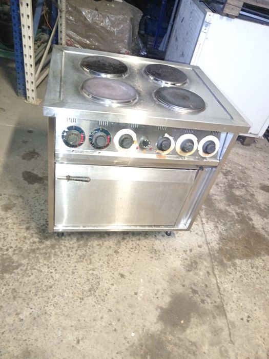 Печі духовки для кухні