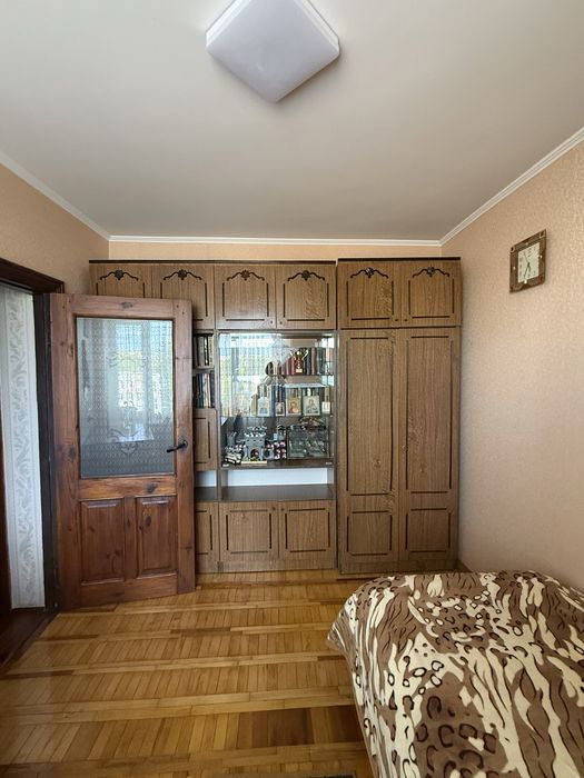 Продаж 4 кімнатної квартири р-н 33