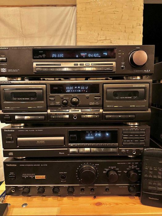Zestaw Technics: SU-VX720 ST-GT630 SL-PG420A RS-TR575