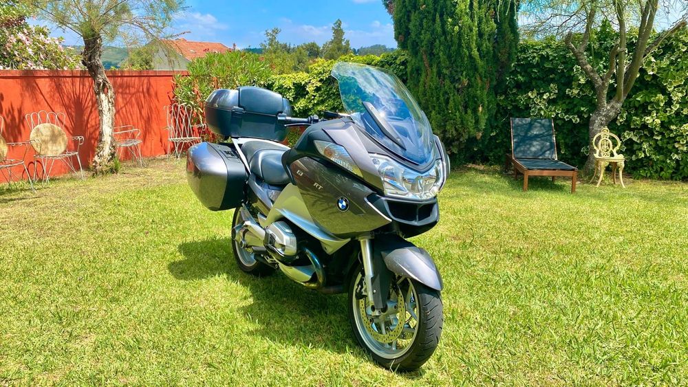 BMW R1200 RT 2013, 63.390 km, equipada como nova