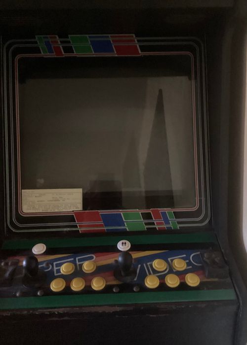 Máquina de Diversão 'Retro Arcade'